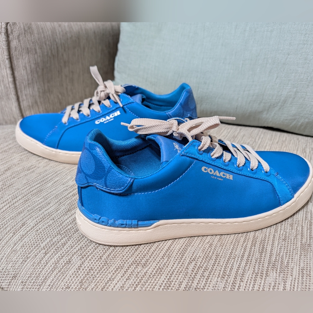 Blue Sneakers with White Laces - Picture 2 of 5